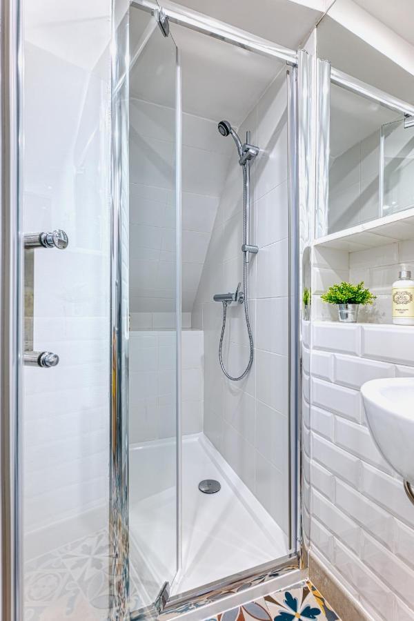 Alfama Rose Apartment Lisbon Luaran gambar